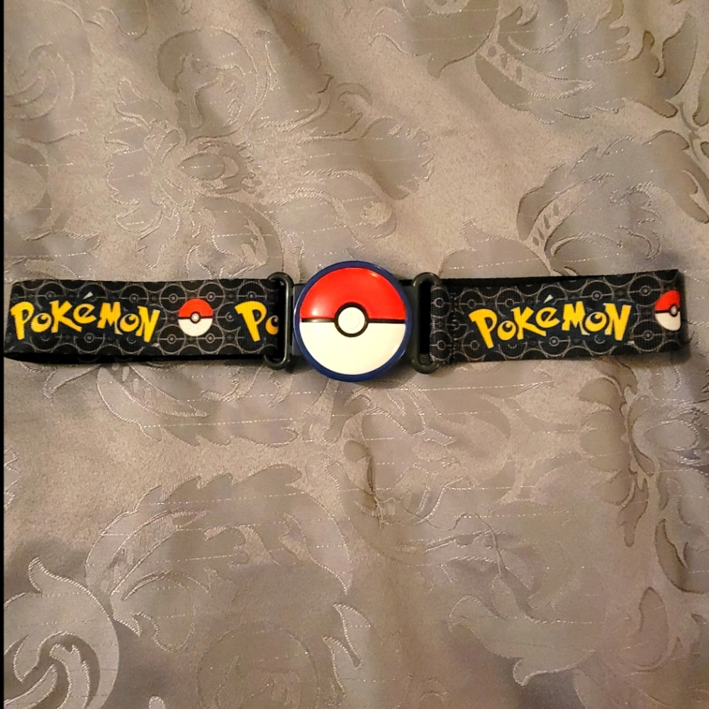 Kids Black & Red Poké Ball Belt